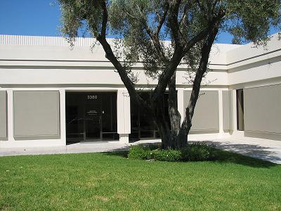 building.jpg (18985 bytes)